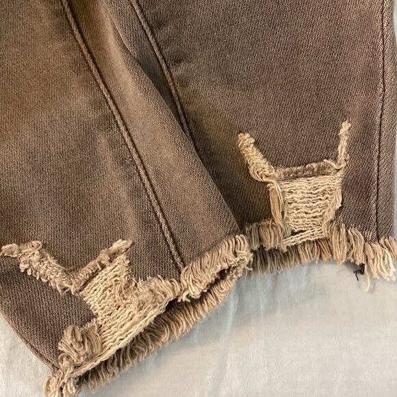 KanCan Estilo Mid Rise Distressed Gray Skinny Cropped Jeans - Picture 10 of 11